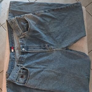 Tommy Hilfiger Men's Light Blue Relaxed Jeans